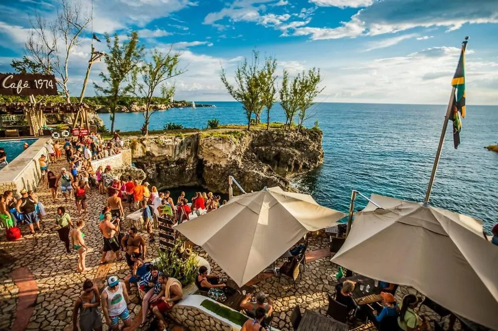 Vila Bak A Yaad Negril